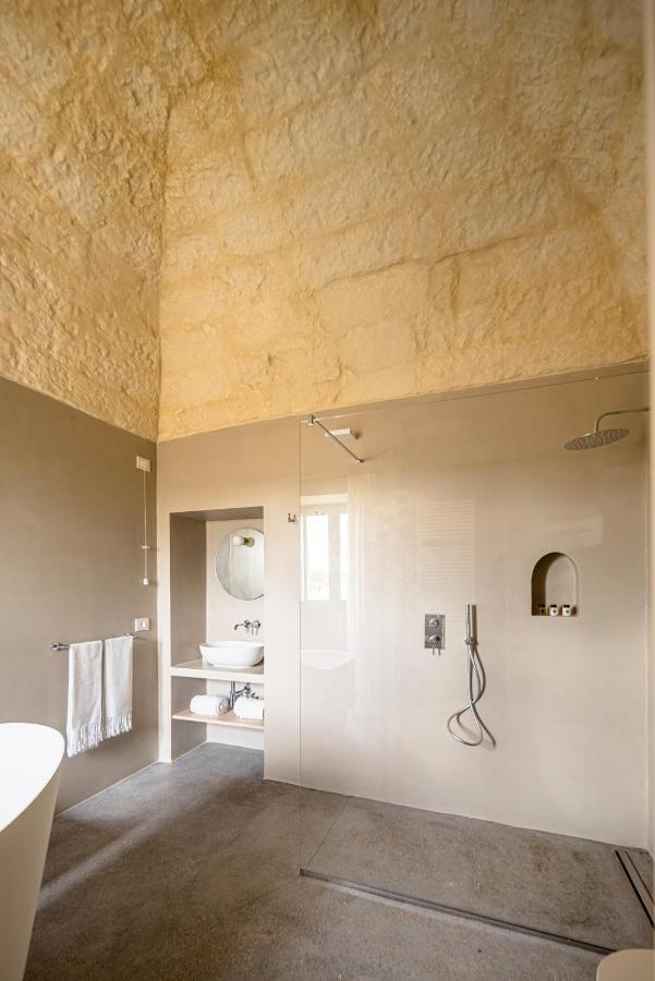 Il Giardino Grande - Dimora In Salento Bed & Breakfast Parabita Bagian luar foto