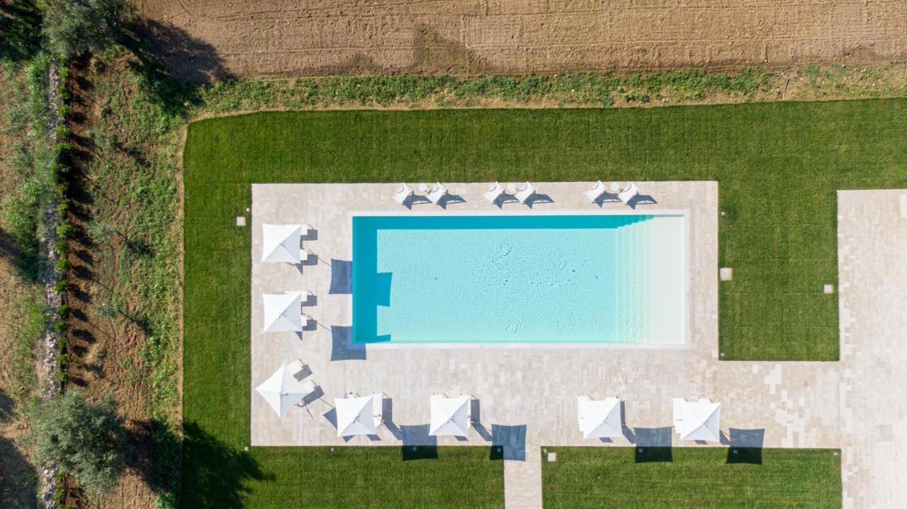Il Giardino Grande - Dimora In Salento Bed & Breakfast Parabita Bagian luar foto
